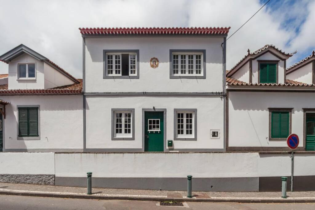 Villa Moradia No Largo à Furnas  Extérieur photo
